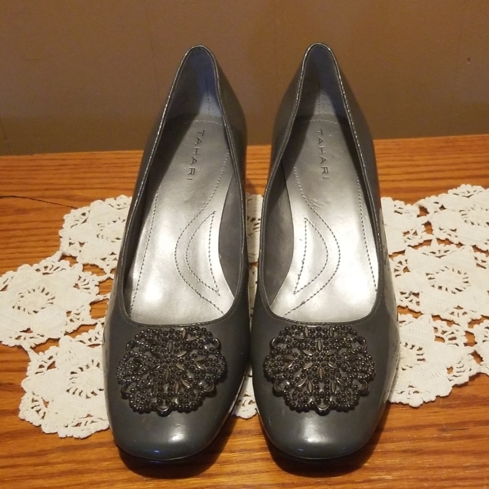 Tahari women's shoes